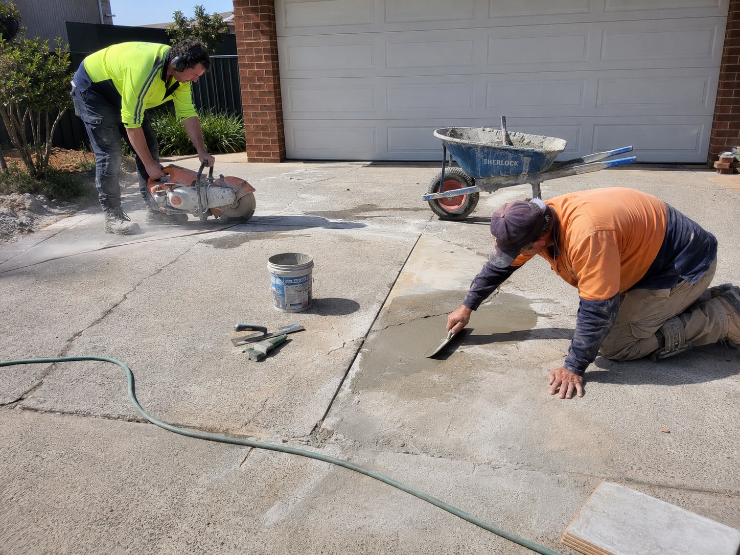 concrete driveway repair